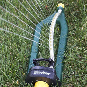 Melnor Oscillating Sprinkler W/15 Brass Nozzels 4 Adjust