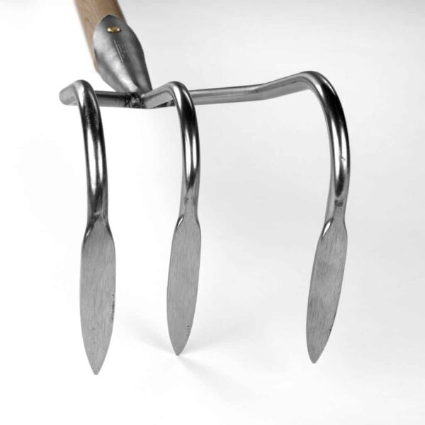 Cultivator 3 tines
