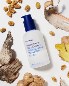 Making Moves Milky Cleanser