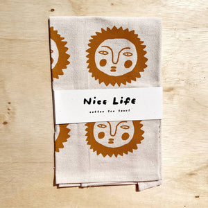Sun tea towel